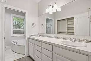 2520 NW Jean Ln, Portland, OR 97229 - Photo 20