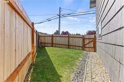 2968/2970 Longwood Dr, Reedsport, OR 97467 - Photo 44
