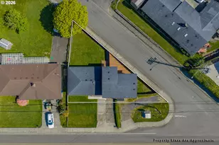 2968/2970 Longwood Dr, Reedsport, OR 97467 - Photo 48