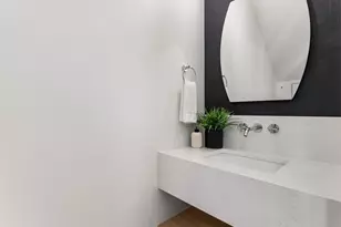 3003 NE Ainsworth St, Portland, OR 97211 - Photo 16