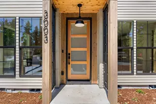 3003 NE Ainsworth St, Portland, OR 97211 - Photo 2