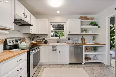 6911 N Congress Ave, Portland, OR 97217 - Photo 12