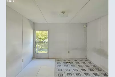 97841 Harbor View Cir, Brookings, OR 97415 - Photo 10