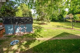 2725 SE Hollyhock Ct, Hillsboro, OR 97123 - Photo 22