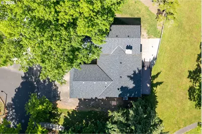 2725 SE Hollyhock Ct, Hillsboro, OR 97123 - Photo 28