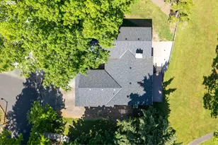 2725 SE Hollyhock Ct, Hillsboro, OR 97123 - Photo 28