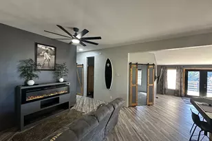 97450 Kadora Ln, North Bend, OR 97459 - Photo 4