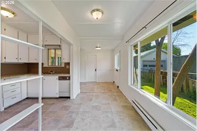 Madrona St, North Bend, OR 97459 - Photo 14