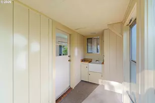 1887 Madrona St, North Bend, OR 97459 - Photo 34