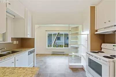 Madrona St, North Bend, OR 97459 - Photo 18
