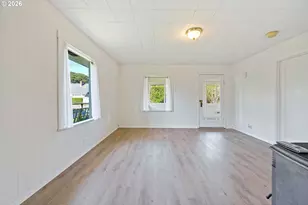 1887 Madrona St, North Bend, OR 97459 - Photo 12
