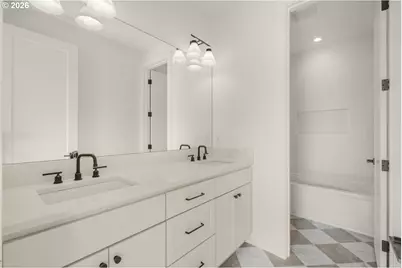 131 E 24th Ave, La Center, WA 98629 - Photo 36
