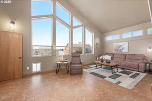 19 Valley Heights Dr, Enterprise, OR 97828 - Photo 44