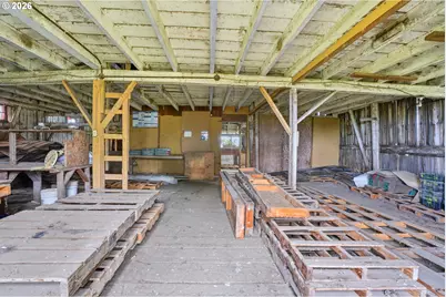 8962 S Heinz Rd, Canby, OR 97013 - Photo 32