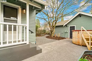 5916 N Moore Ave, Portland, OR 97217 - Photo 30