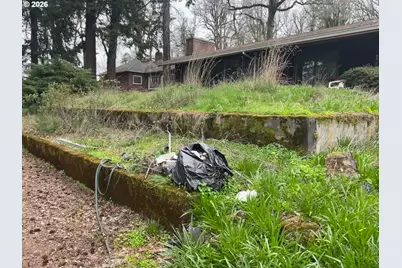 16222 SE Oatfield Rd, Milwaukie, OR 97267 - Photo 1