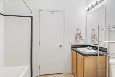 5400 Meeker Dr #81, Kalama, WA 98625 - Photo 20