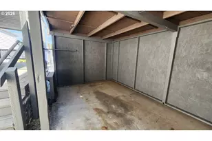 2150 Laura St, Springfield, OR 97477 - Photo 6