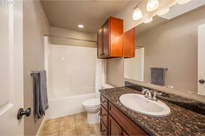 1750 E Taylor Ave, Cottage Grove, OR 97424 - Photo 22