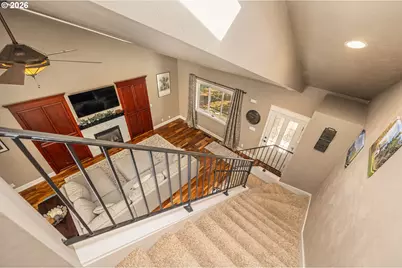 1750 E Taylor Ave, Cottage Grove, OR 97424 - Photo 26