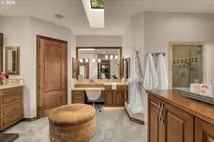 34160 SW Peaks View Dr, Hillsboro, OR 97123 - Photo 18