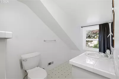 620 Louis St, Eugene, OR 97402 - Photo 30