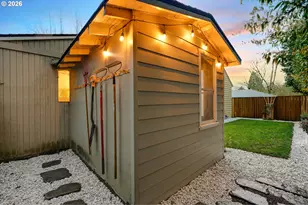 4005 SE Lexington St, Portland, OR 97202 - Photo 40