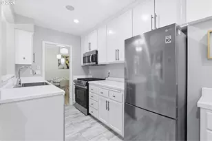 4005 SE Lexington St, Portland, OR 97202 - Photo 12