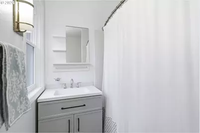 4005 SE Lexington St, Portland, OR 97202 - Photo 18