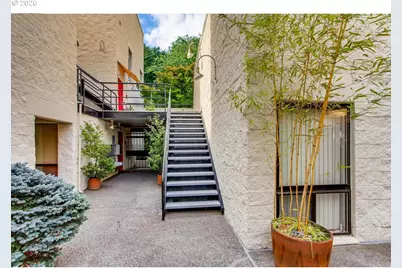 1937 NW Hoyt St #106, Portland, OR 97209 - Photo 28