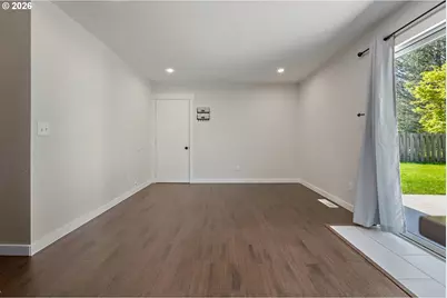 1719 SE Lewellyn Ave, Troutdale, OR 97060 - Photo 16