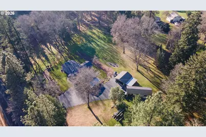 2164 Russell Rd, Merlin, OR 97532 - Photo 32