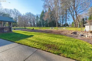 2164 Russell Rd, Merlin, OR 97532 - Photo 12