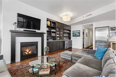 1310 NW Naito Pkwy #1001, Portland, OR 97209 - Photo 6