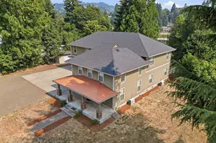 246 S Main St, Falls City, OR 97344 - Photo 4