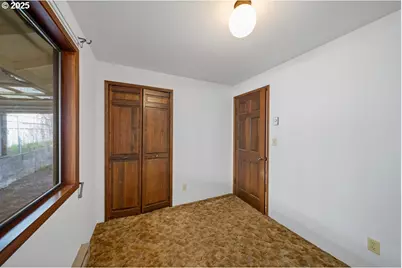 205 Marsh St, Gardiner, OR 97441 - Photo 36