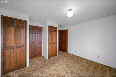 205 Marsh St, Gardiner, OR 97441 - Photo 30