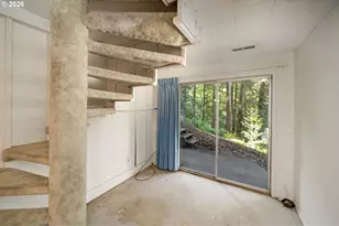 7190 SW Raleighwood Ln, Portland, OR 97225 - Photo 18