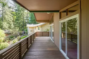 7190 SW Raleighwood Ln, Portland, OR 97225 - Photo 26