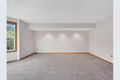 2568 SW Orchard Ct, Gresham, OR 97080 - Photo 20