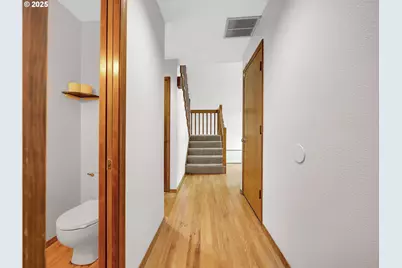 2568 SW Orchard Ct, Gresham, OR 97080 - Photo 16