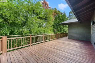 2591 Overlook Dr, Lake Oswego, OR 97034 - Photo 36