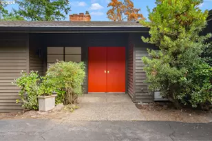 2591 Overlook Dr, Lake Oswego, OR 97034 - Photo 2