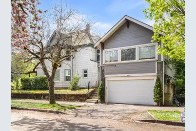 2735 SE Clinton St, Portland, OR 97202 - Photo 2
