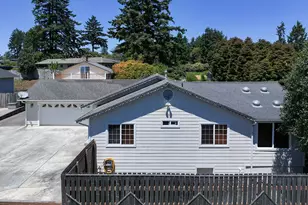 912 Easy St, Brookings, OR 97415 - Photo 2