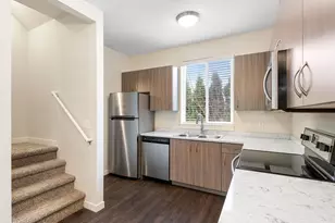 110 NE 109th Ave, Portland, OR 97220 - Photo 16
