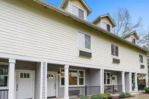 110 NE 109th Ave, Portland, OR 97220 - Photo 2