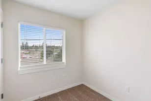 110 NE 109th Ave, Portland, OR 97220 - Photo 24