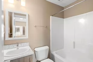 110 NE 109th Ave, Portland, OR 97220 - Photo 22