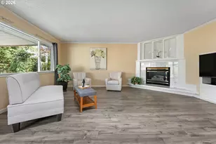 12430 SW King George Dr, King City, OR 97224 - Photo 4